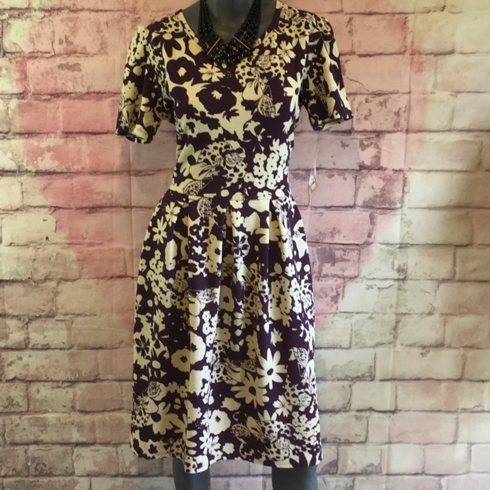 💜Cruella de Ville Amelia 2XL purple & cream NWT